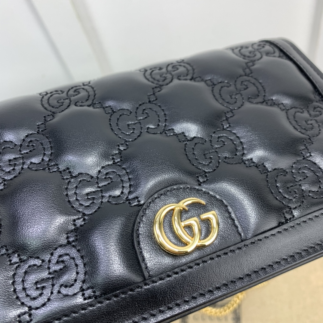 Gucci Satchel Bags